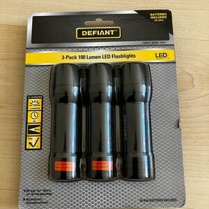 3 pack of LED flashlights